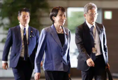 Japão: Sanae Takaichi faz história ao ser eleita primeira mulher premiê