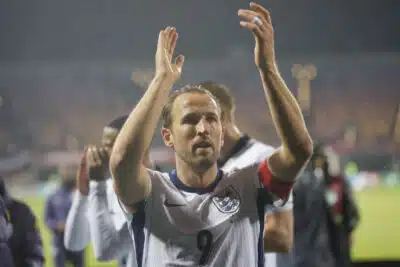 Inglaterra garante vaga na Copa do Mundo; Espanha e Itália sobem na tabela Inglaterra garante vaga na Copa do Mundo; Espanha e Itália sobem na tabela