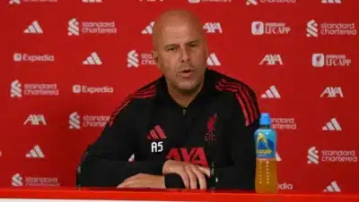 Slot critica ausência em Manchester United, pressiona Liverpool após Alisson se lesionarResult