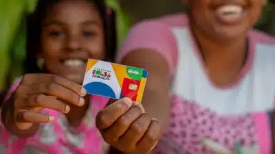 Governo libera Bolsa Família com valores de R$ 50, R$ 150 e R$ 200