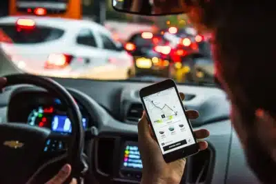 Uber: CEO prevê futuro dos motoristas de app, avalia EXAME