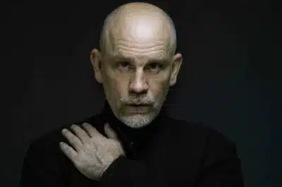 John Malkovich estreia “Their Master’s Voice” na Sala São Paulo em 2026
