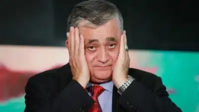 Lula acusa Gleisi de tentar controlar cargos do Centrão; “Rebelião global” prevista