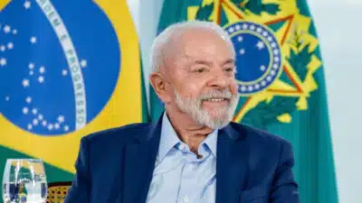 Lula promove 13 mudanças em ministérios com nomeação de Guilherme Boulos