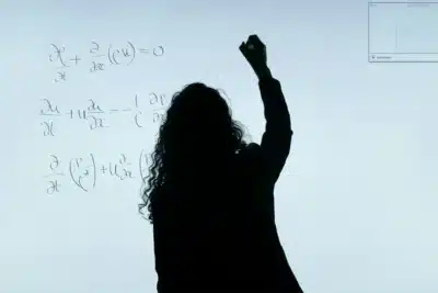 Faculdade Sesi abre inscrições gratuitas para professores de diversas áreas