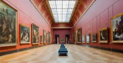 Mona Lisa e Vênus de Milo: Tesouros do Acervo do Louvre
