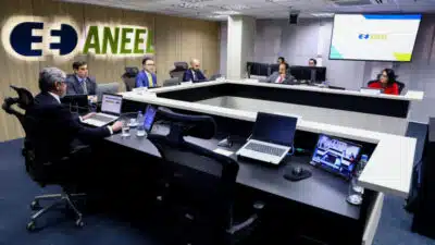 Aneel rejeita refinanciamento da Enel RJ e aciona CVM