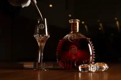 Louis XIII: Cognac de R$ 35 mil chega a São Paulo em degustação exclusiva