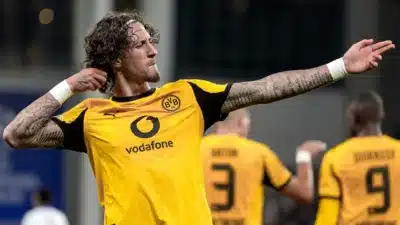 Borussia Dortmund vence Copenhagen e mantém invencibilidade na Champions League