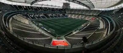 Frankfurt e Liverpool duelam na Champions League – horário e onde assistir