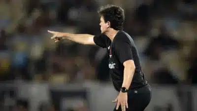 Diniz e Freytes protagonizam discussão após vitória do Vasco
