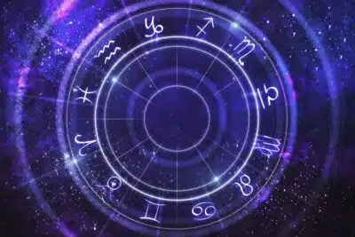 Horóscopo 19/10/2025: Astros revelam o que os signos têm a dizer!