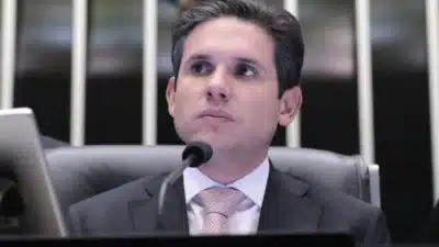 Motta propõe adiamento da votação da LDO por pedido de Haddad