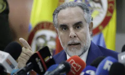 Trump ameaça invasão à Colômbia por narcotráfico