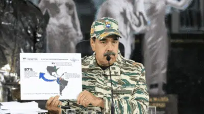 Maduro intensifica defesa e mobiliza Venezuela contra possível ataque dos EUA