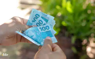 Salário Mínimo 2026: Governo Projeta R$ 1.631 e Crescimento de 2,5%