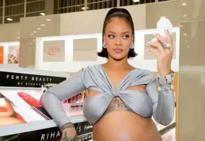 Rihanna avalia Fenty Beauty para venda à LVMH