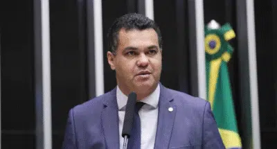 Deputado Dal Barreto é alvo de operação da PF por desvio de emendas