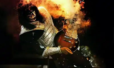 Lenda do rock Ace Frehley, ex-guitarrista da Kiss, morreu após queda no estúdio