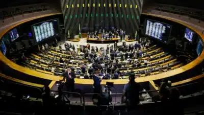 Câmara analisa novamente PL sobre regulamentação de medicamentos à base de cannabis