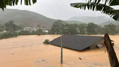 Temporal Devasta Luiz Alves, SC: Alerta Máximo e Casas Submersas em Santa Catarina
