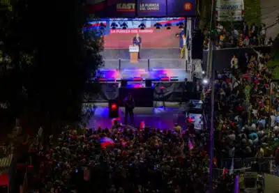 Direita no Chile: Chaves lidera, Jara enfrenta e cenário global em mudança