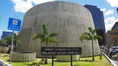 Vitória: Previsão Climática com Chuvas e Temperaturas Variáveis de 10 a 16 de Novembro