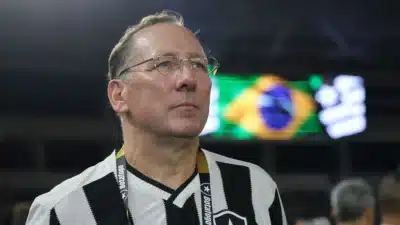 Botafogo entra com ação judicial de R$ 155 milhões contra Eagle Football Holdings