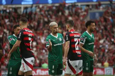 Flamengo vs. Palmeiras: Projeção Surpreendente na Libertadores 2025!