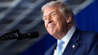 Trump flexibiliza prazo para Ucrânia em nova estratégia diplomática