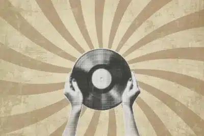 Nostalgia Impulsiona Cultura Pop: Livro Revela Estratégia Inovadora