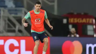 Palmeiras Arrefece Interesse por Nino, Zagueiro do Zenit, em Negociação Difícil