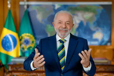 Lula fará pronunciamento natalino com foco na economia e família