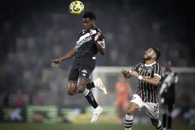 STF impede apostas com CPFs de beneficiários do Bolsa Família em jogo entre Corinthians e Vasco
