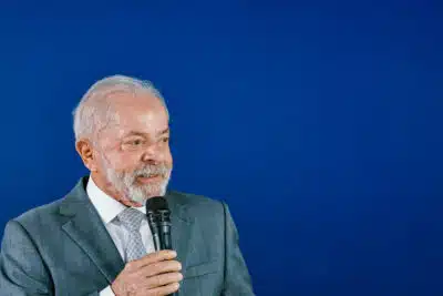 Luiz Inácio da Silva Discursa no Mercosul: Desafios e Propostas