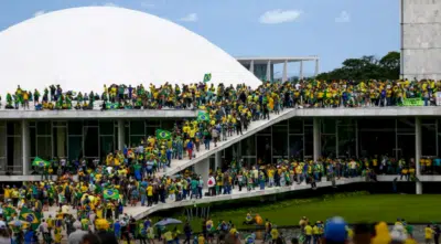 Pesquisa revela forte oposição da população à proposta do PL da Dosimetria