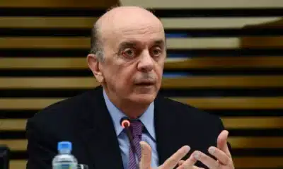 Ex-governador Serra, 83, melhora após internação por infecção e complicações