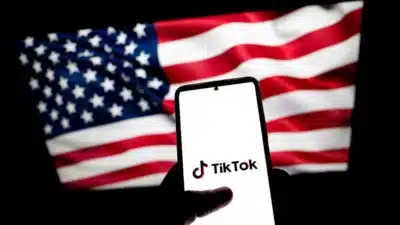 Governo Chinês Exige Conformidade do TikTok nos EUA e Evita Proibição