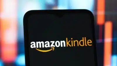 Pesquisador revela como livros Kindle podem roubar contas Amazon em ataque cibernético
