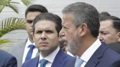 Presidente da Câmara Defende Assessora em Investigação da Polícia Federal