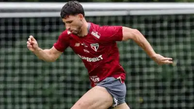 São Paulo: Crise Interna e Problemas no Departamento Médico Revelados