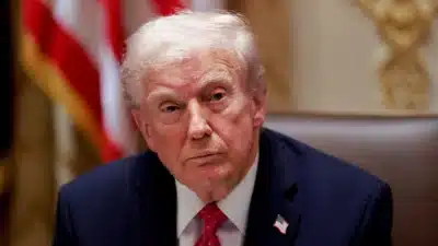 Trump lança plano para unificar regulamentação da Inteligência Artificial nos EUA