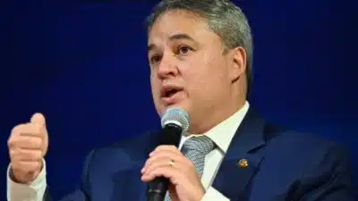 Senador Lucas Ribeiro pode deixar União Brasil após disputa e contato com PL