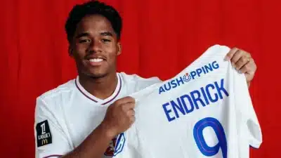 Endrick Busca Novo Desafio no Lyon: Comentário de Sávio Sobre a Transferência