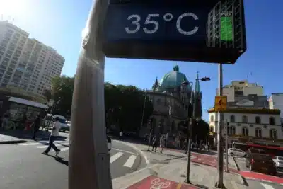 São Paulo quebra recorde histórico de calor com 35,9°C no Centro-Sul do Brasil