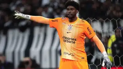 Corinthians x Vasco empatam 0 a 0 e tensão no clássico da Copa do Brasil!