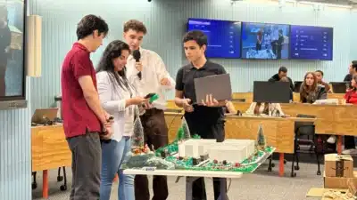 Estudantes criam inovações em segurança na Linha 7-Rubi com baixo custo