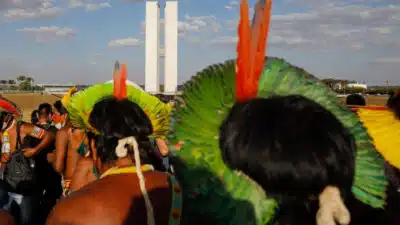 STF Adia Julgamento Marco Temporal Terras Indígenas: Decisão Surpreende Entidades Indígenas