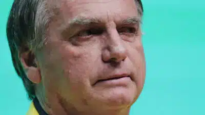 Bolsonaro realiza exames preparatórios para cirurgia no Hospital DF Star