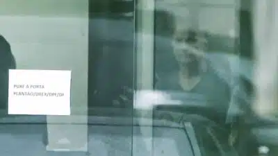 Bolsonaro Busca Regime Domiciliar Após Cirurgias e Problemas de Saúde no Supremo